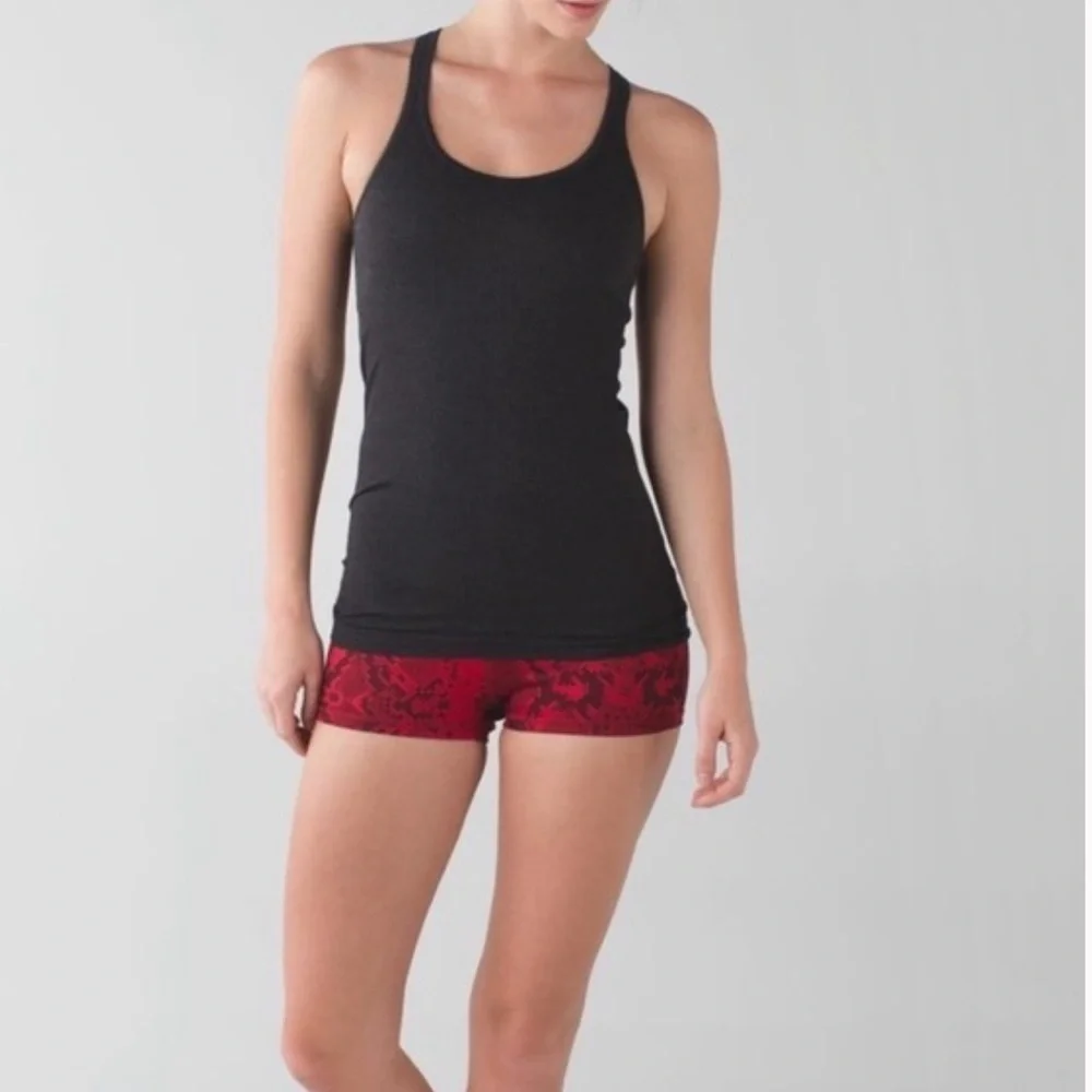 LULULEMON Boogie Short Roll Down Ziggy Snake Red Tide Cranberry 6